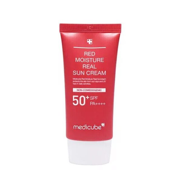 کرم ضدآفتاب مرطوب‌کننده Medicube Red Moisture Real Sun Cream SPF 50+ PA++++ – مناسب انواع پوست، به‌ویژه حساس